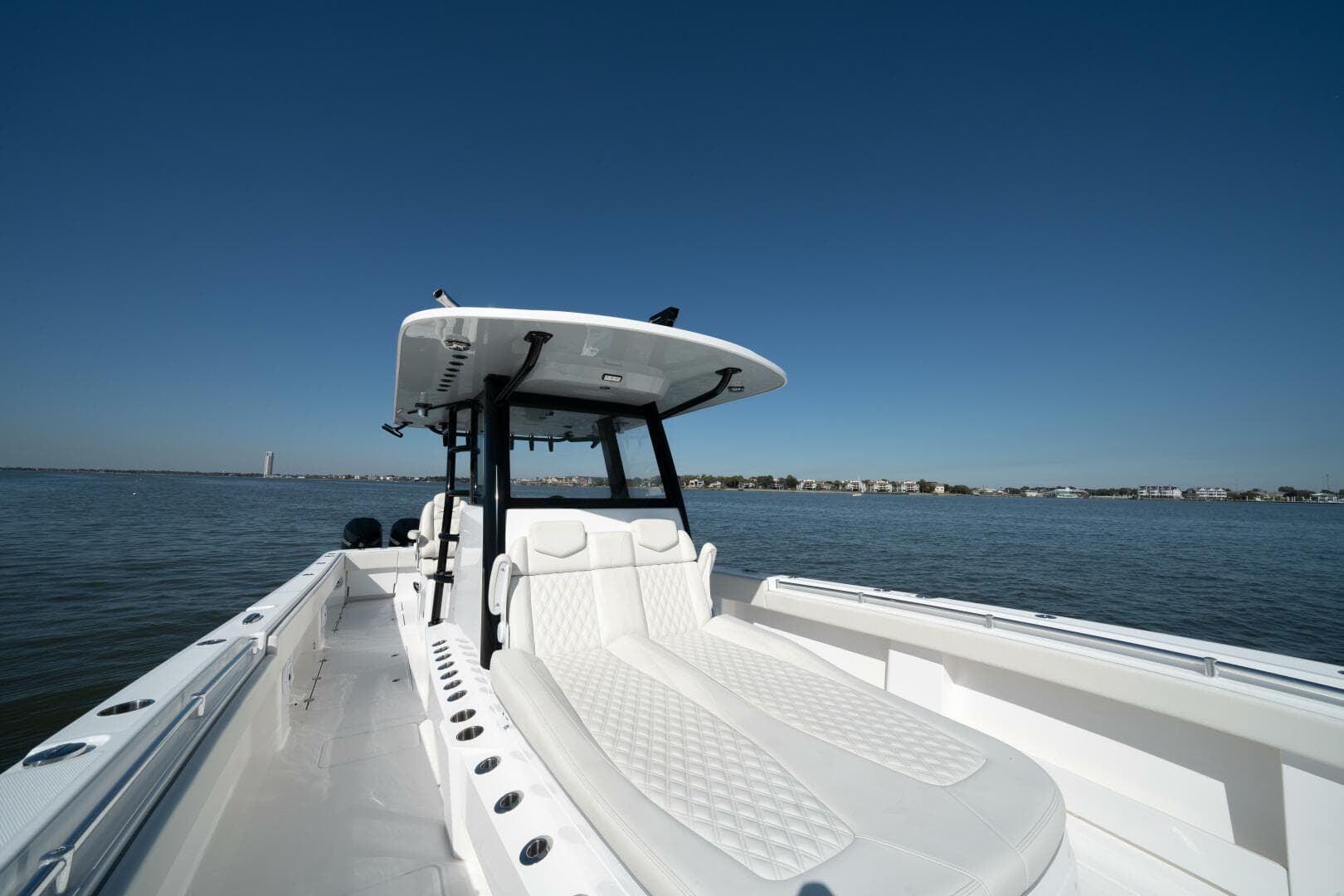 2021 Invincible 35 Catamaran — photo 27