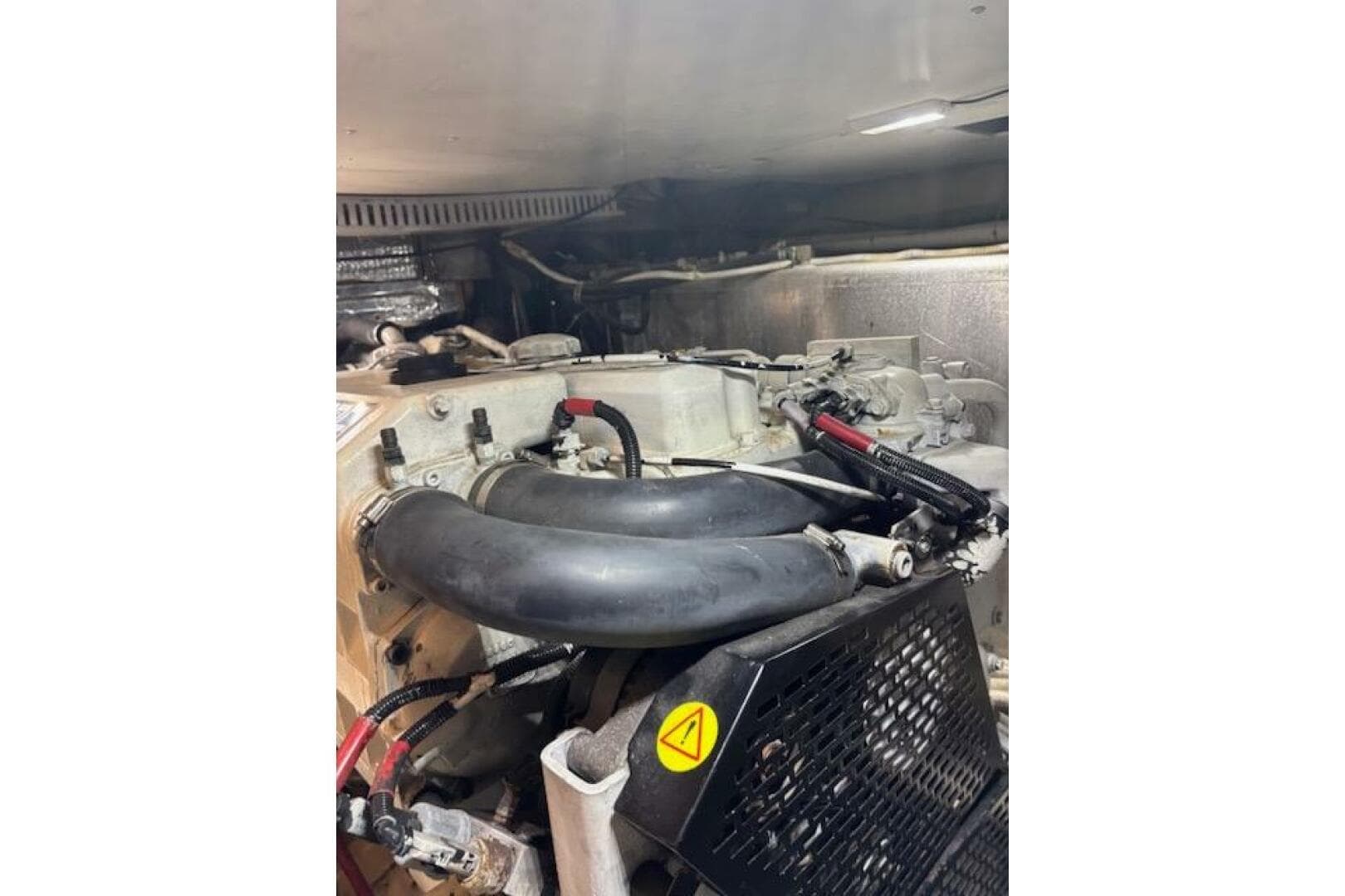 2004 Carver 466 — photo 89