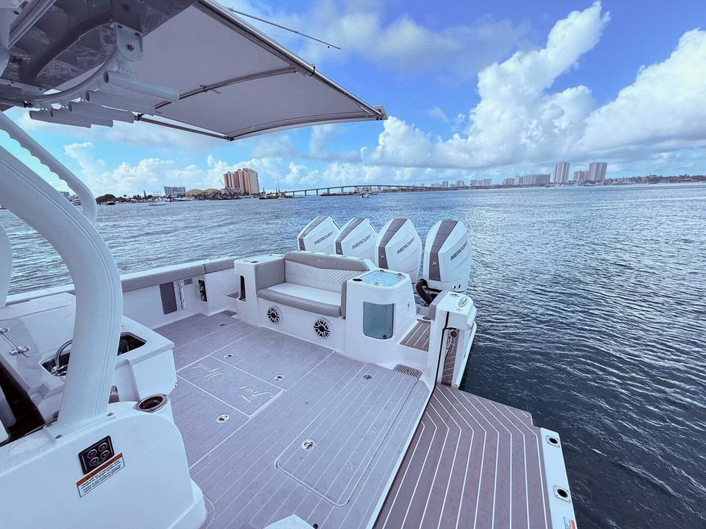 2024 Scout 400 LXF — photo 41