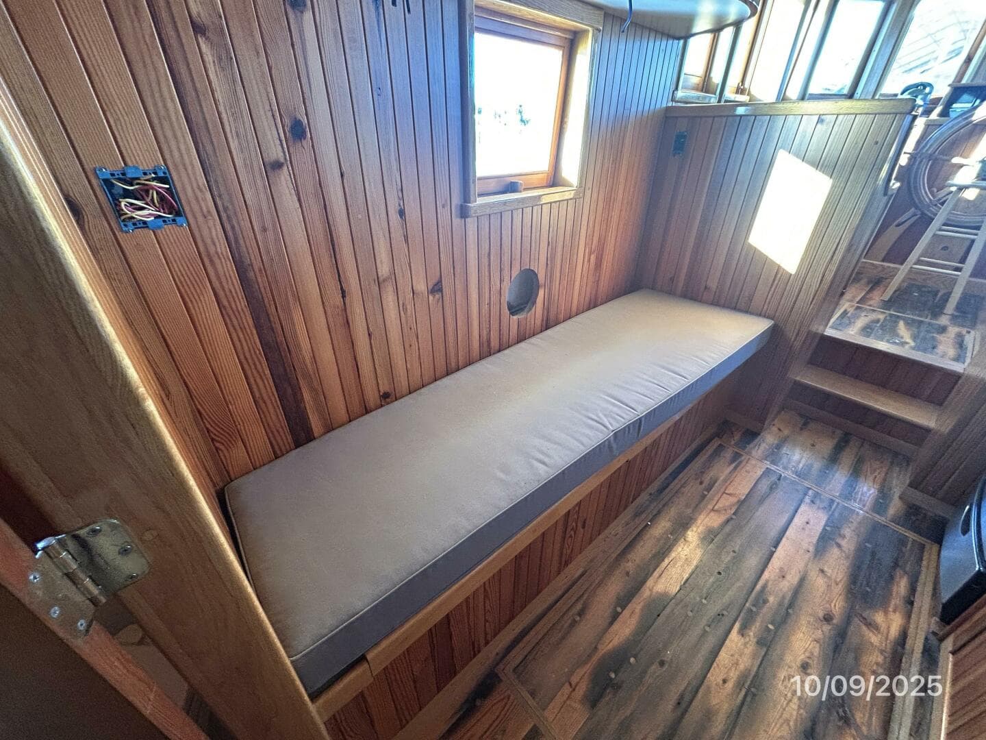 1938 Custom Chesapeake Bay Buyboat — photo 36