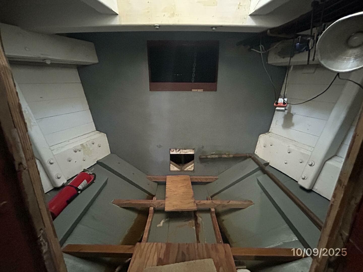 1938 Custom Chesapeake Bay Buyboat — photo 45