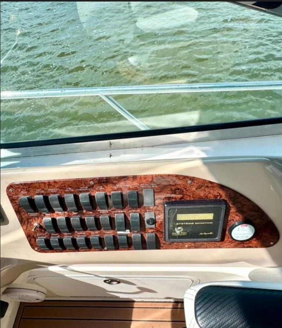 2000 Sea Ray 460 Sundancer — photo 31