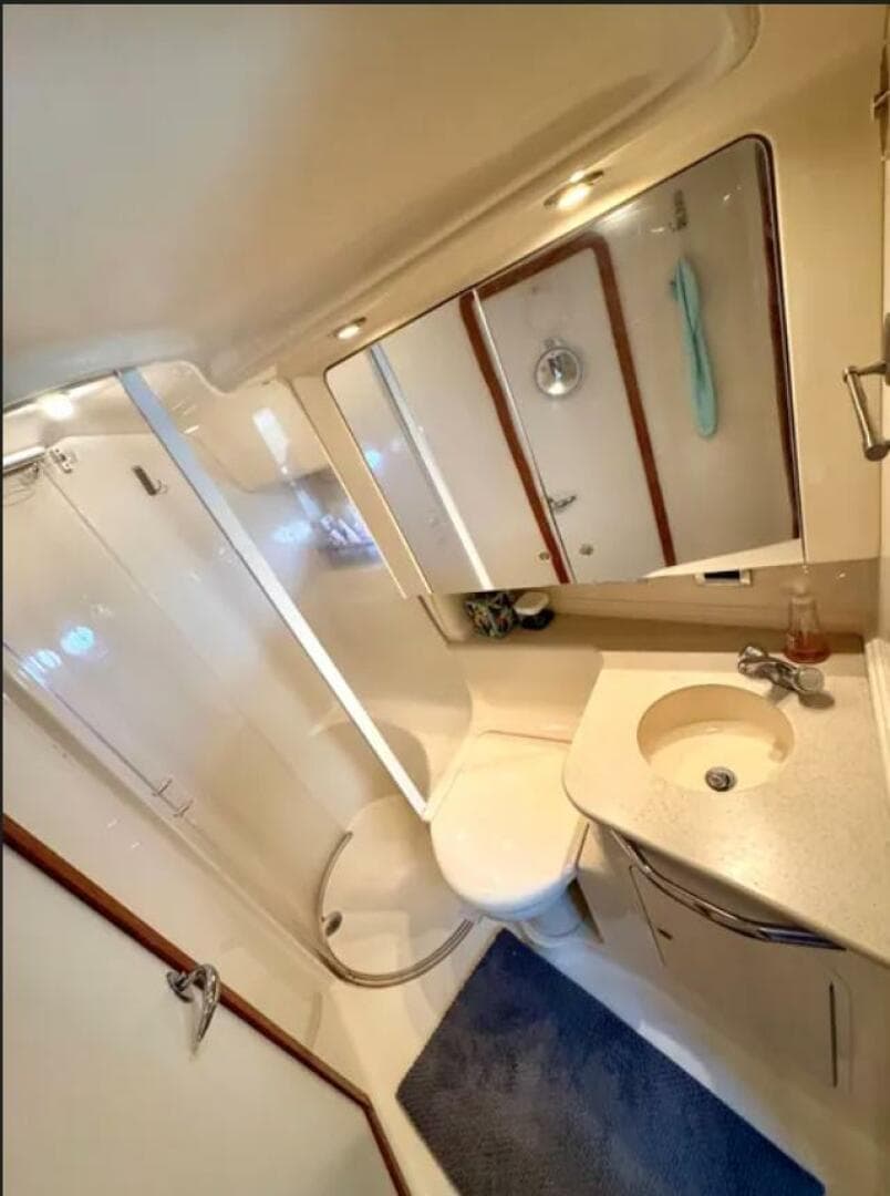 2000 Sea Ray 460 Sundancer — photo 47