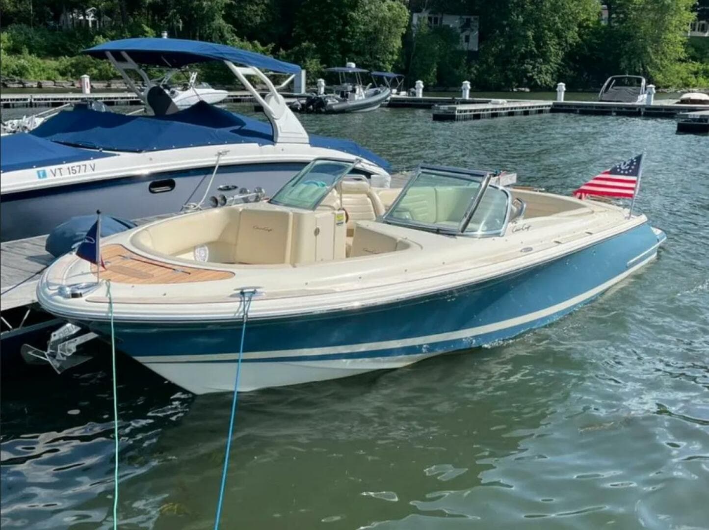 2011 Chris-Craft 25 Launch