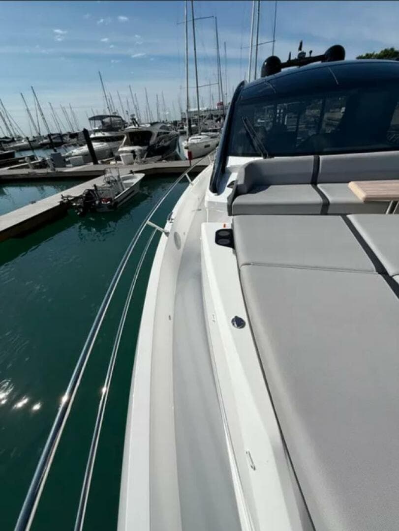 2025 Sunseeker 55 Predator — photo 29
