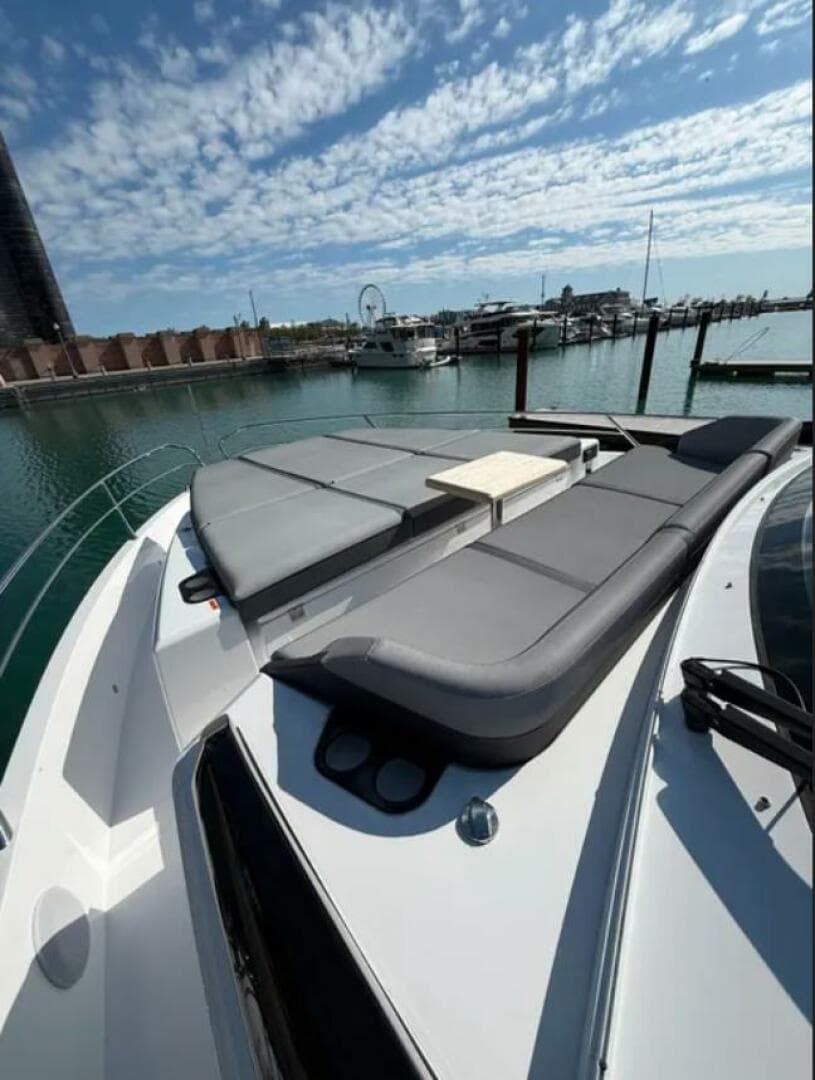 2025 Sunseeker 55 Predator — photo 26