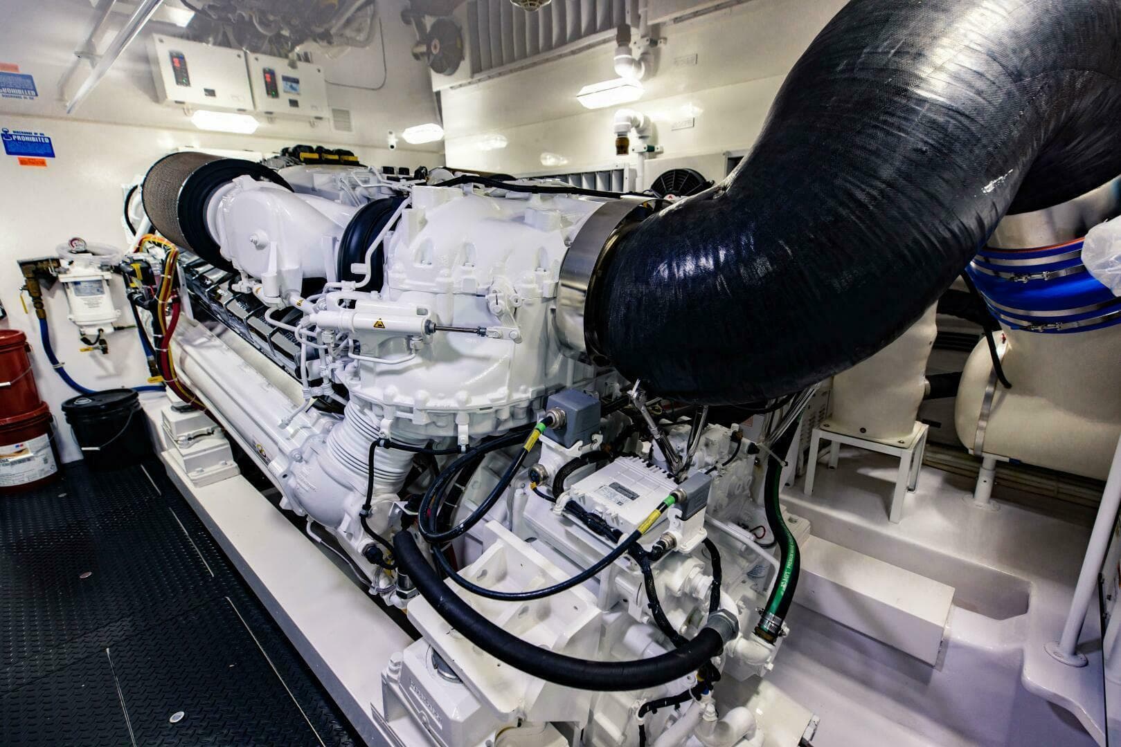 2020 Viking 72 Enclosed Bridge — photo 59