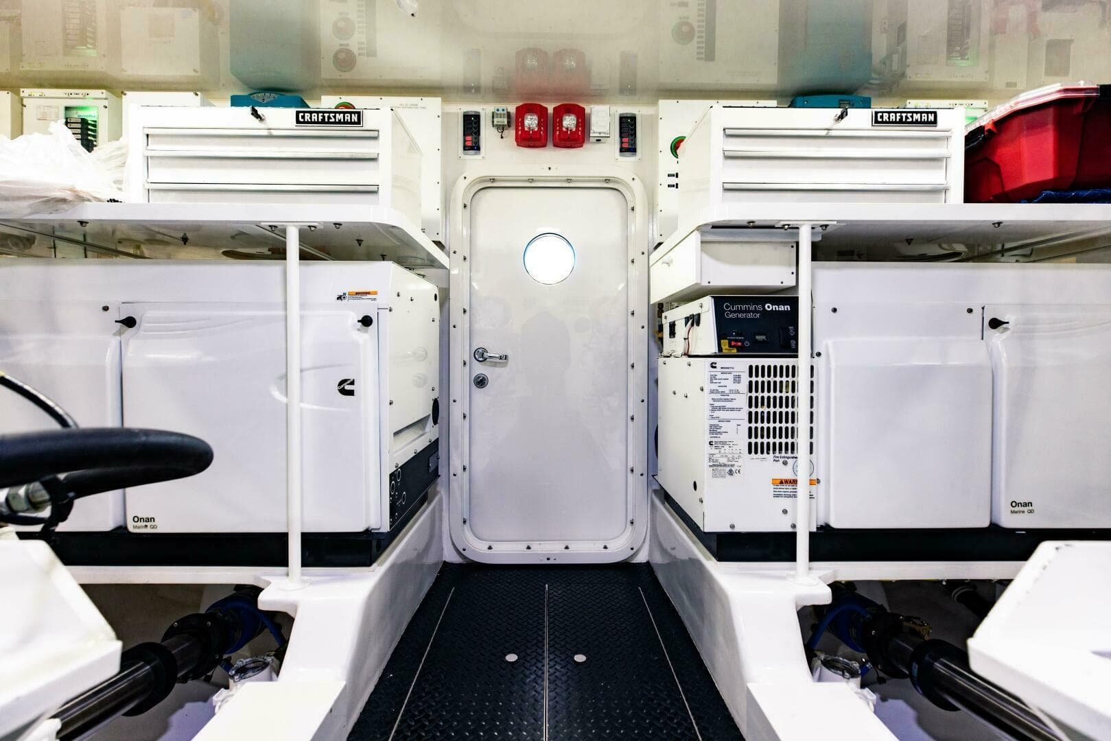 2020 Viking 72 Enclosed Bridge — photo 63