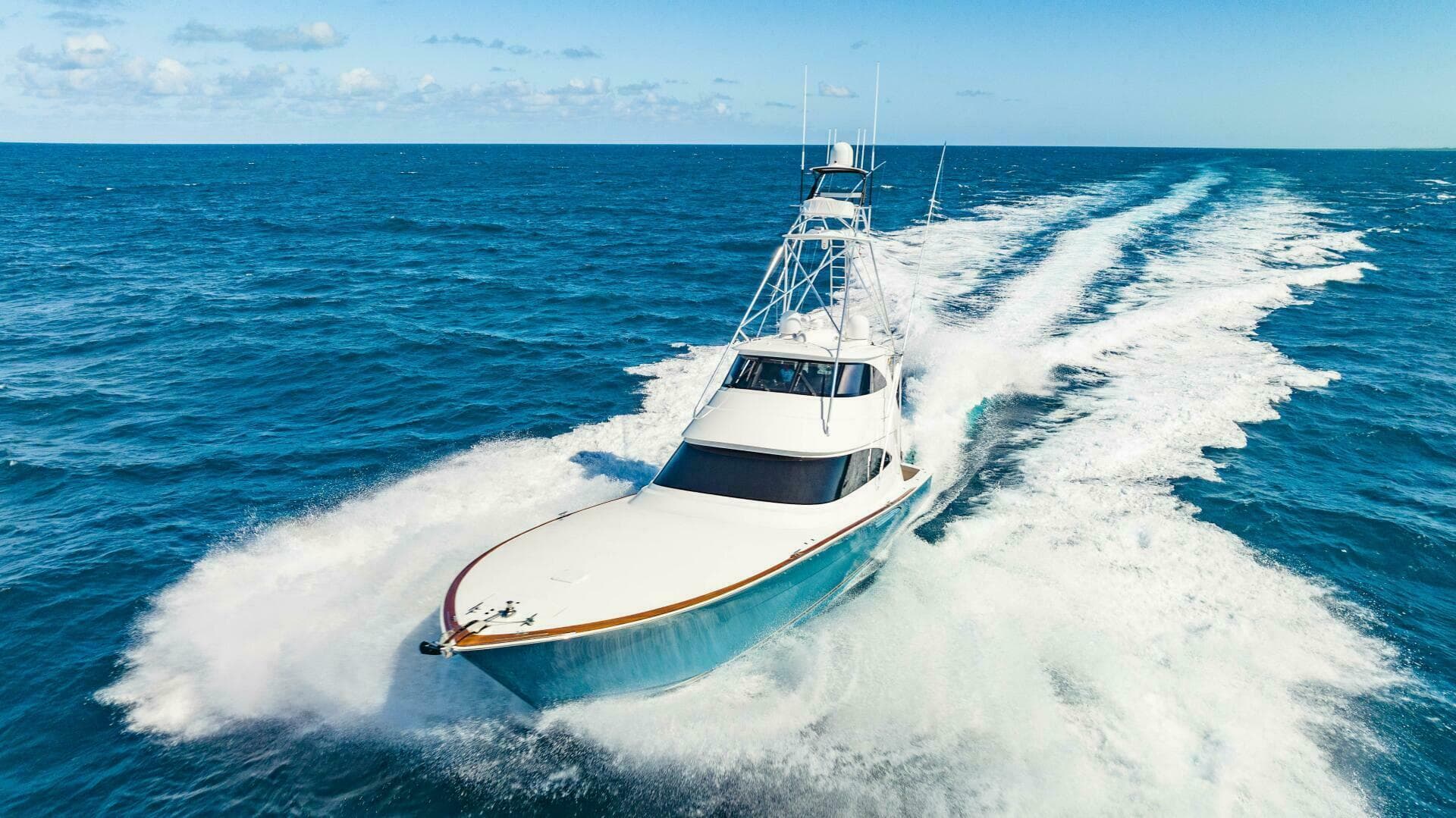 2020 Viking 72 Enclosed Bridge — photo 67