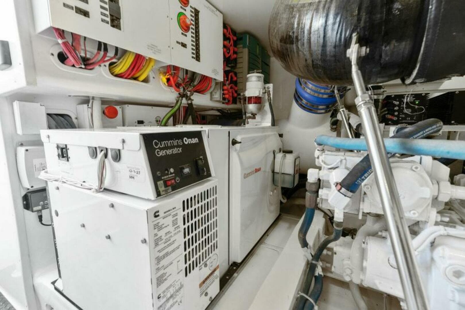 2016 Viking 55 Convertible — photo 52