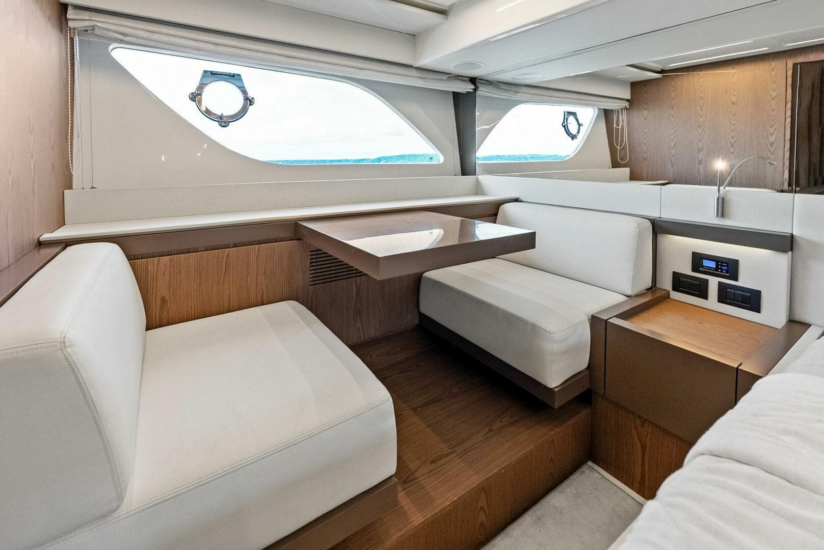 2018 Ferretti Yachts 800 — photo 78