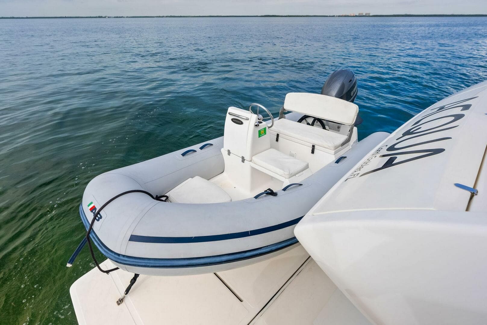 2018 Ferretti Yachts 800 — photo 29