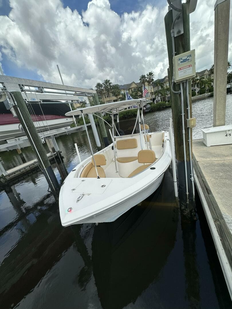 2019 Cobia 22 Center Console — photo 3