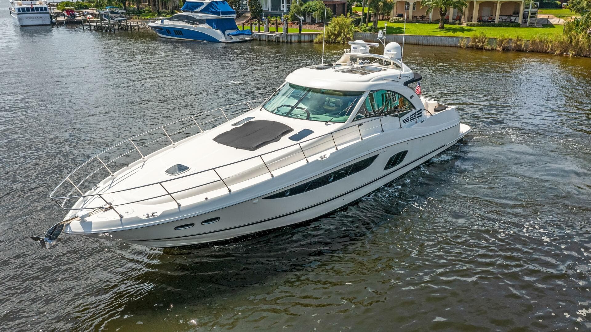 2013 Sea Ray 610 Sundancer — photo 1