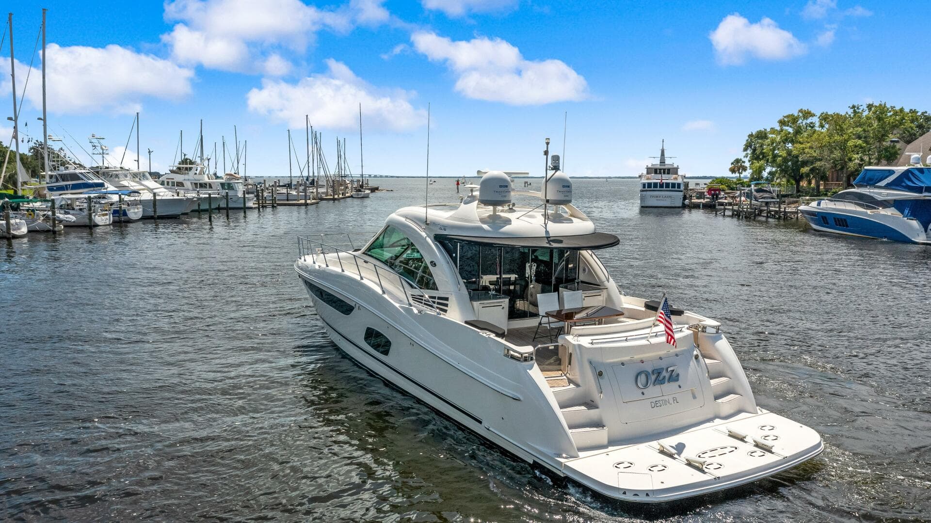 2013 Sea Ray 610 Sundancer — photo 41