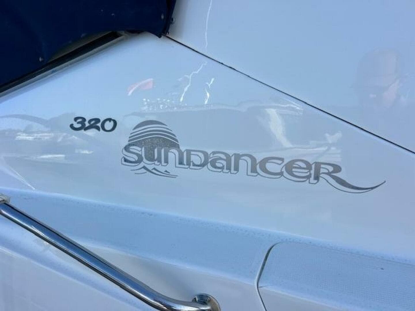 2005 Sea Ray 320 Sundancer — photo 7