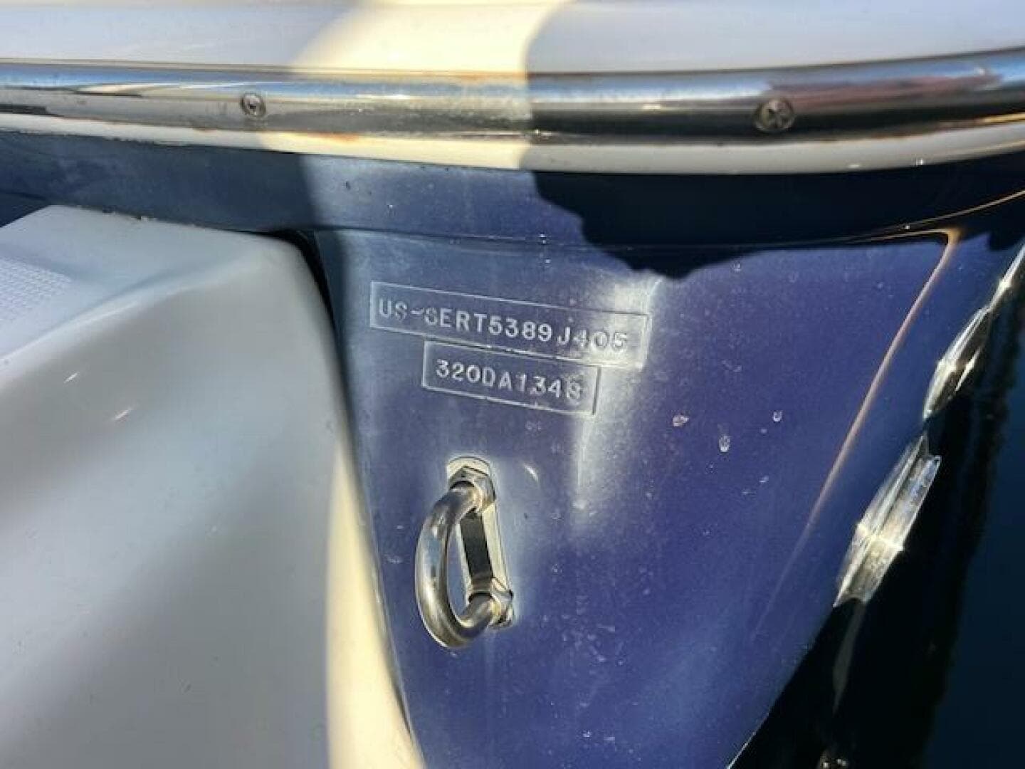 2005 Sea Ray 320 Sundancer — photo 3