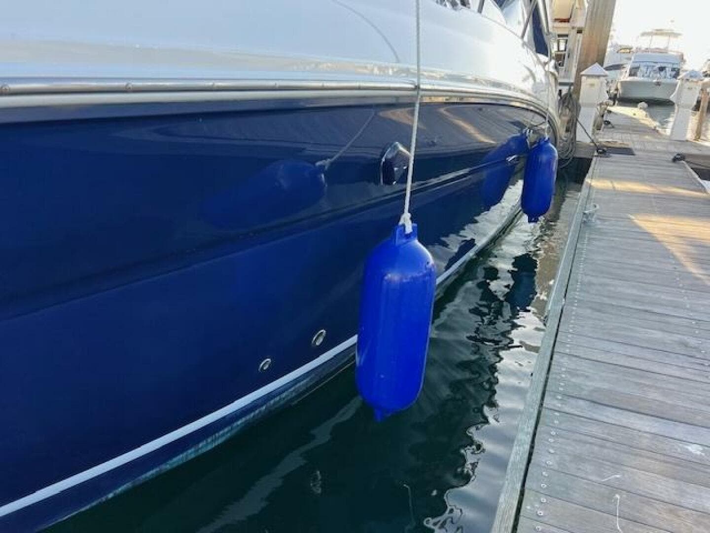 2005 Sea Ray 320 Sundancer — photo 9