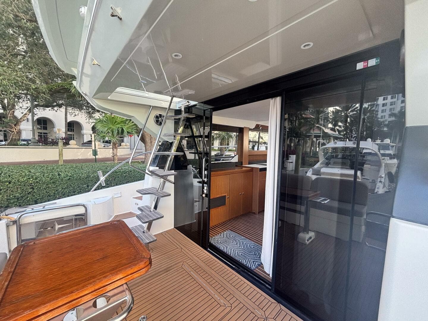 2015 Bavaria 420 Virtess Coupe — photo 2