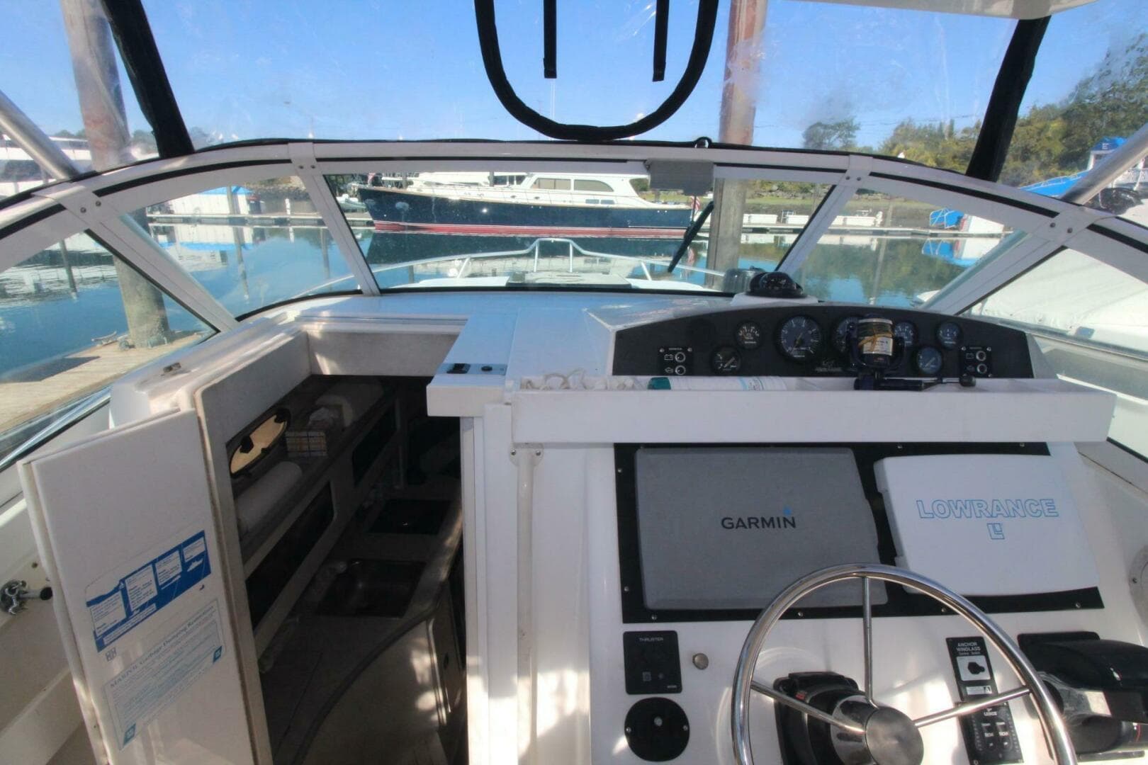 2001 Mako 293 Walk Around — photo 17