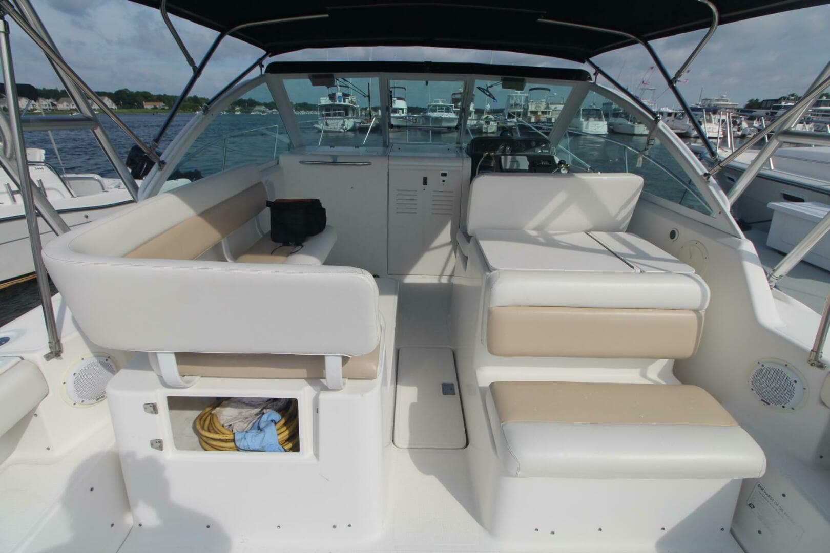 2001 Tiara Sport 2900 Coronet — photo 12