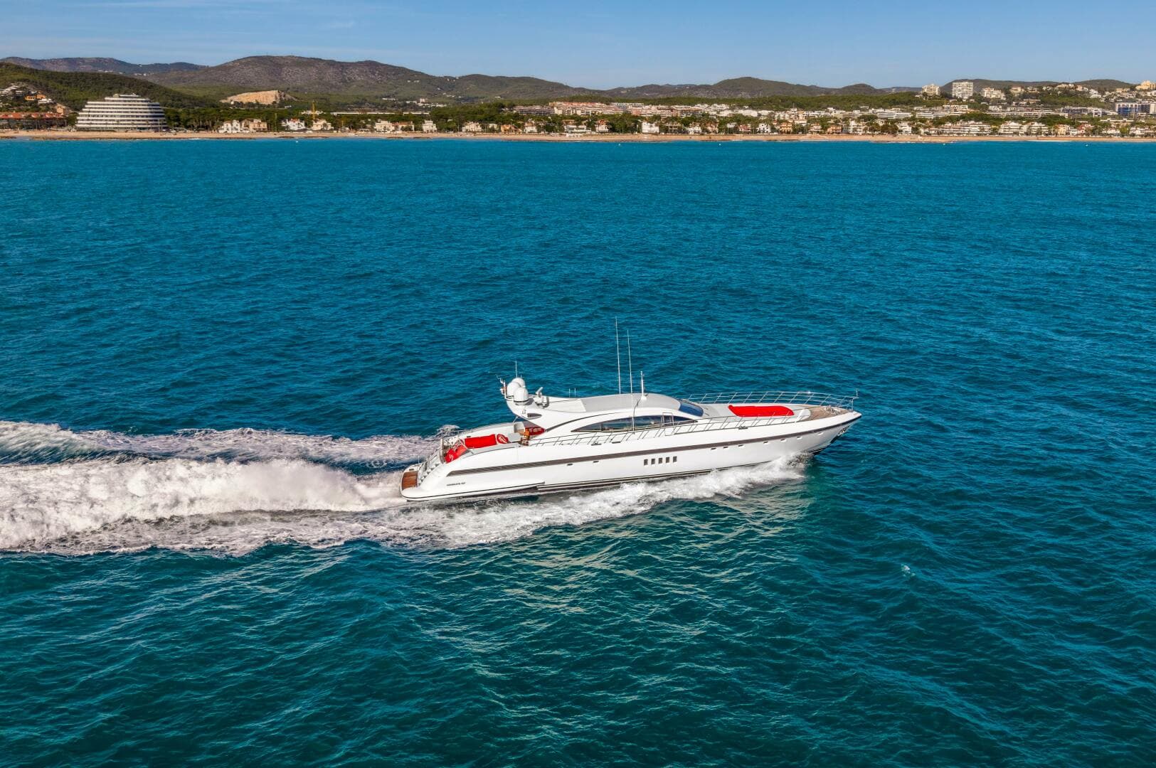 2008 Overmarine Mangusta 108 — photo 5