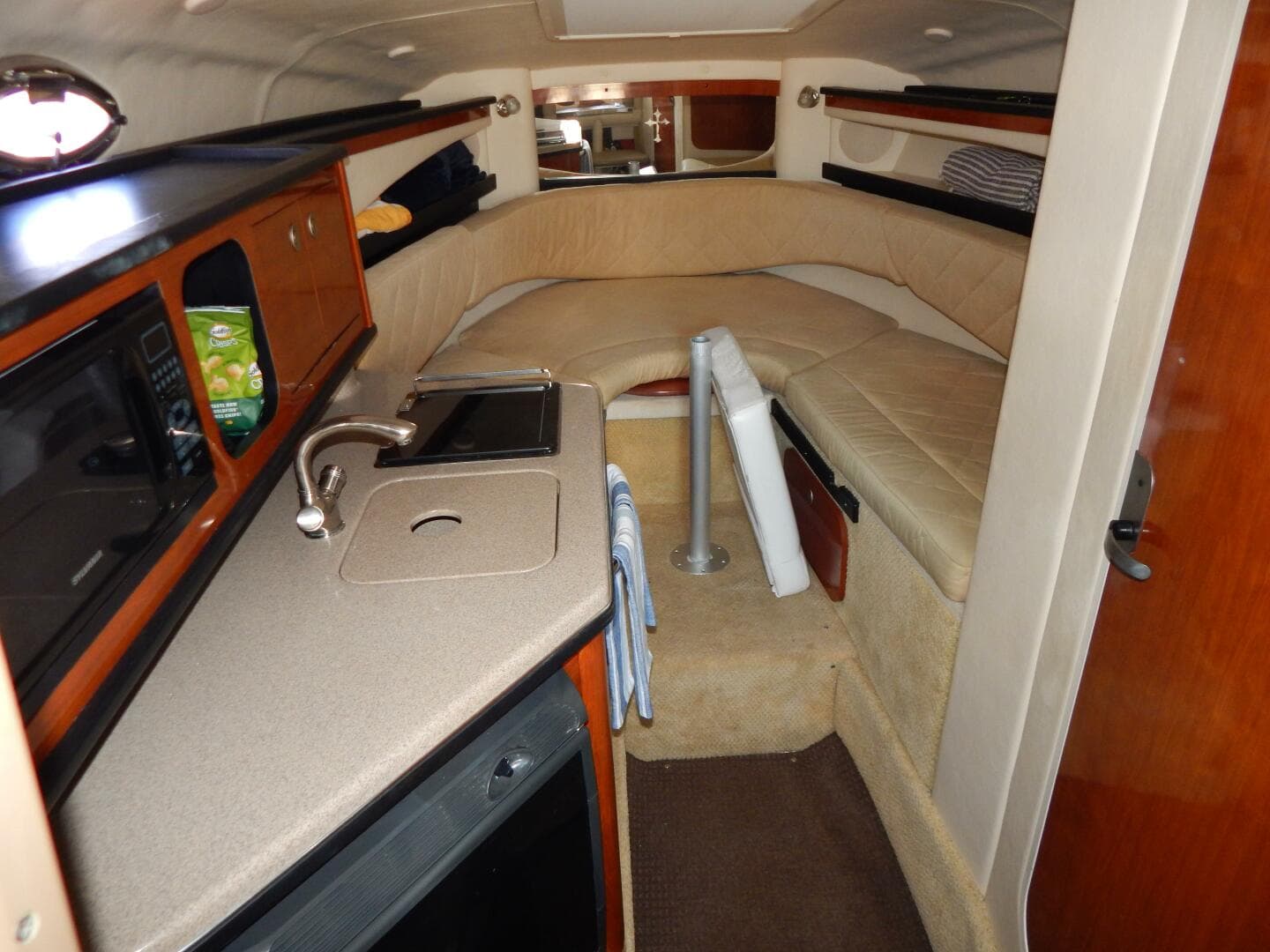 2007 Sea Ray 260 Sundancer — photo 2
