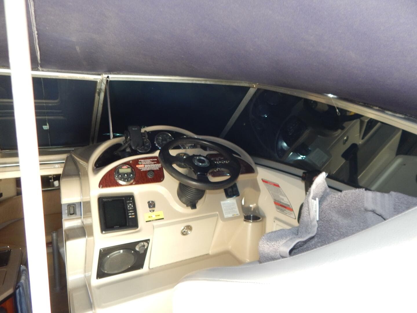 2007 Sea Ray 260 Sundancer — photo 12