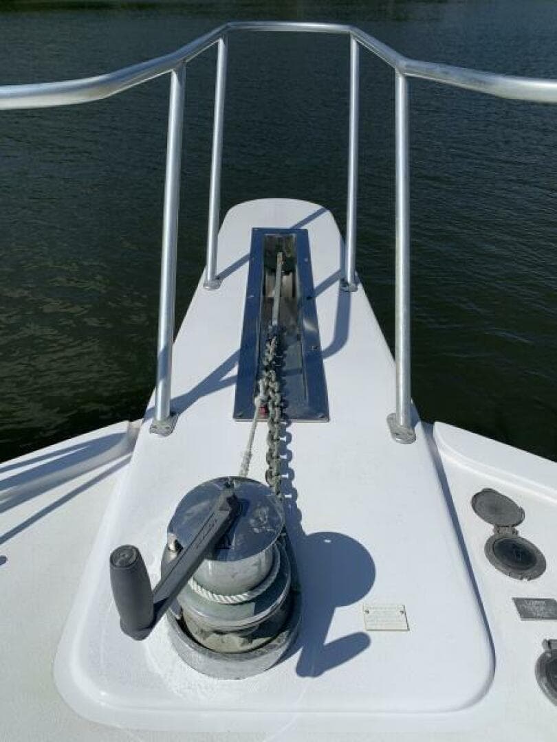 2000 Viking 50 Convertible Sportfish — photo 11