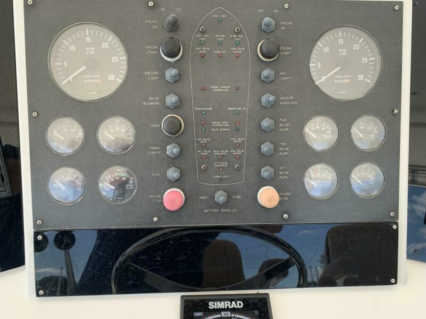 2000 Viking 50 Convertible Sportfish — photo 41