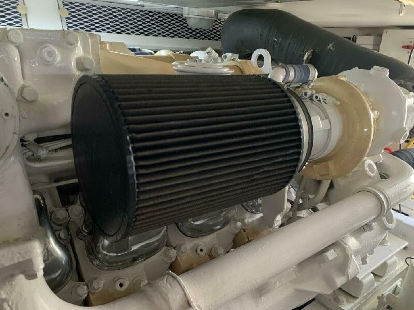 2000 Viking 50 Convertible Sportfish — photo 64