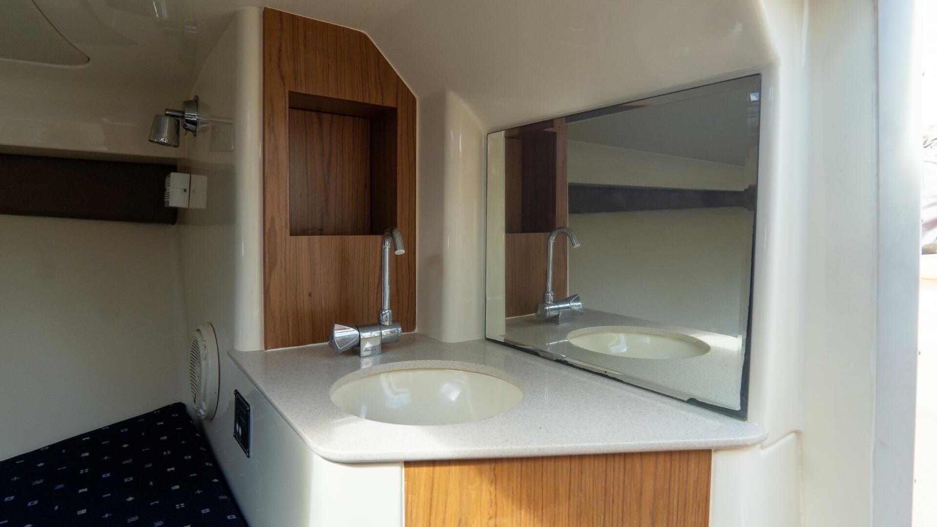 2017 Chris-Craft Corsair Heritage Edition — photo 68