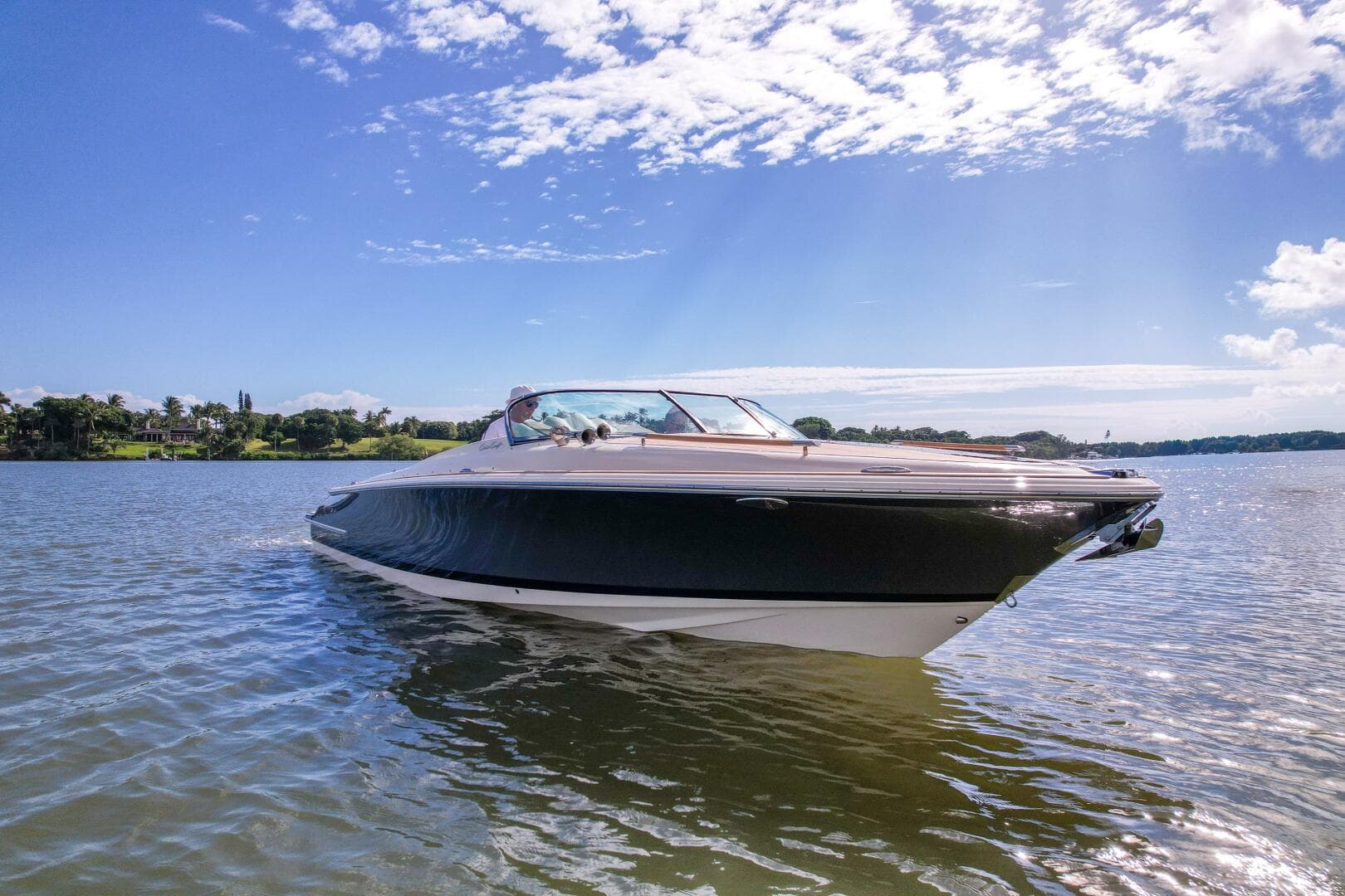 2017 Chris-Craft Corsair Heritage Edition — photo 12