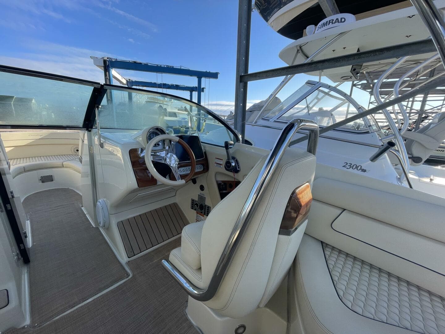 2020 Chris-Craft Launch 28 GT — photo 12