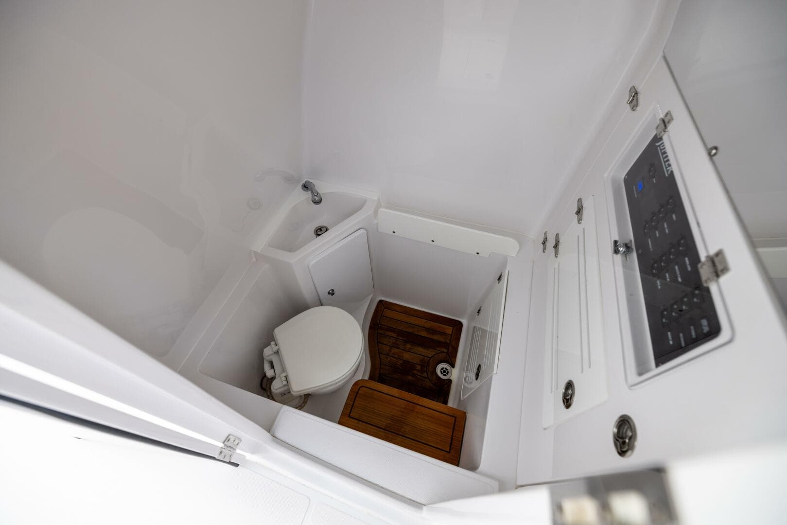 2022 Jupiter — photo 37