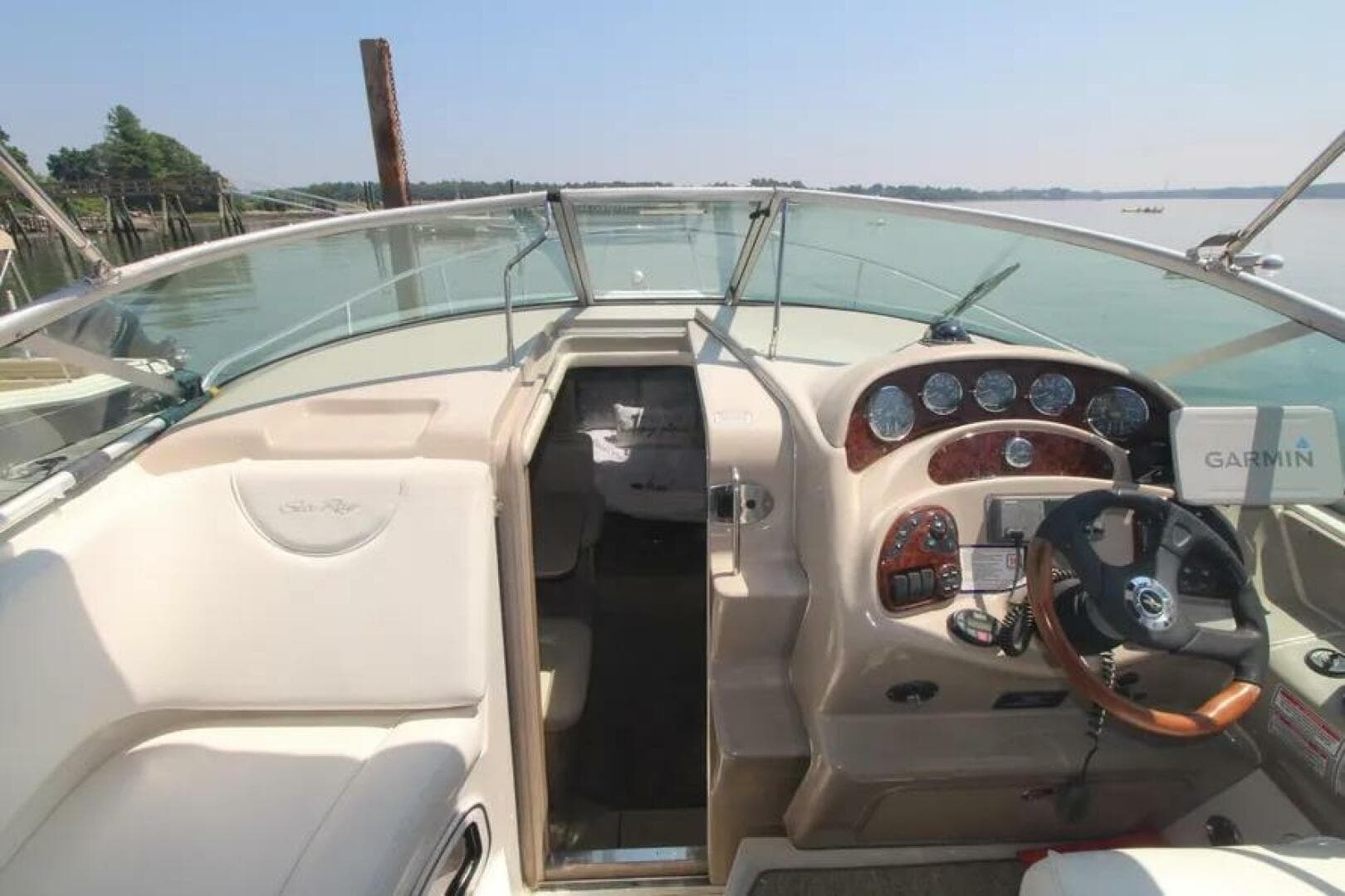 2004 Sea Ray 280 Sundancer — photo 5