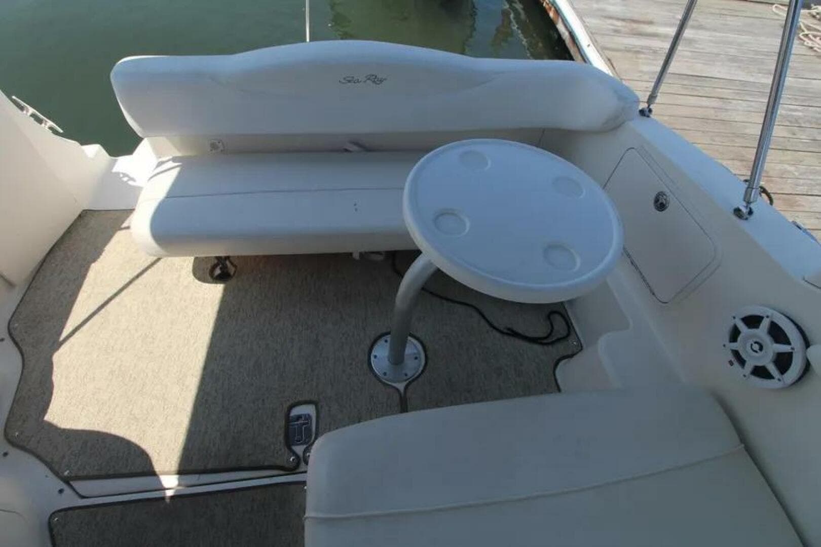 2004 Sea Ray 280 Sundancer — photo 6