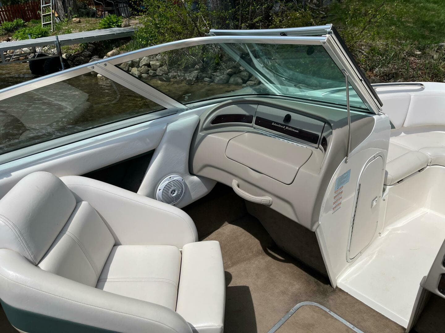 1999 Chaparral SS — photo 5