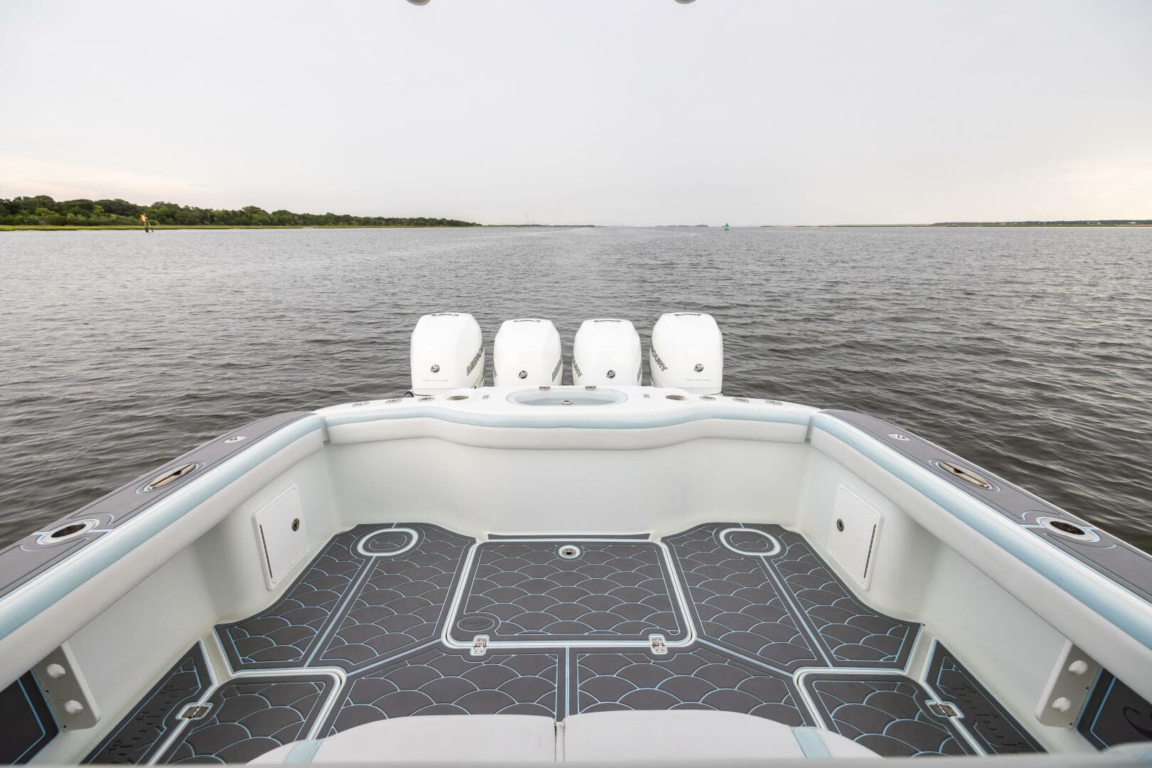 2018 Yellowfin — photo 30