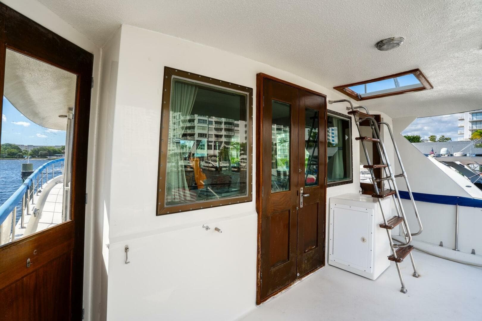 1978 Hatteras 53 Yacht Fisherman — photo 30