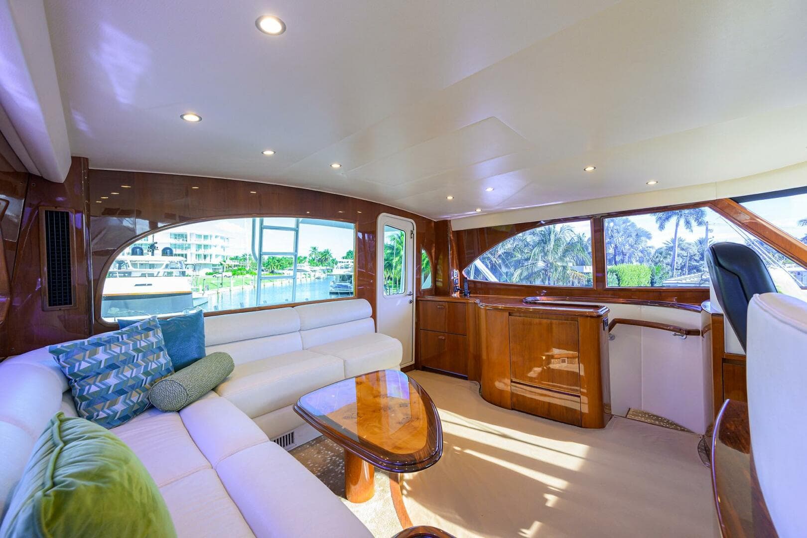 2014 Viking Enclosed Bridge — photo 48