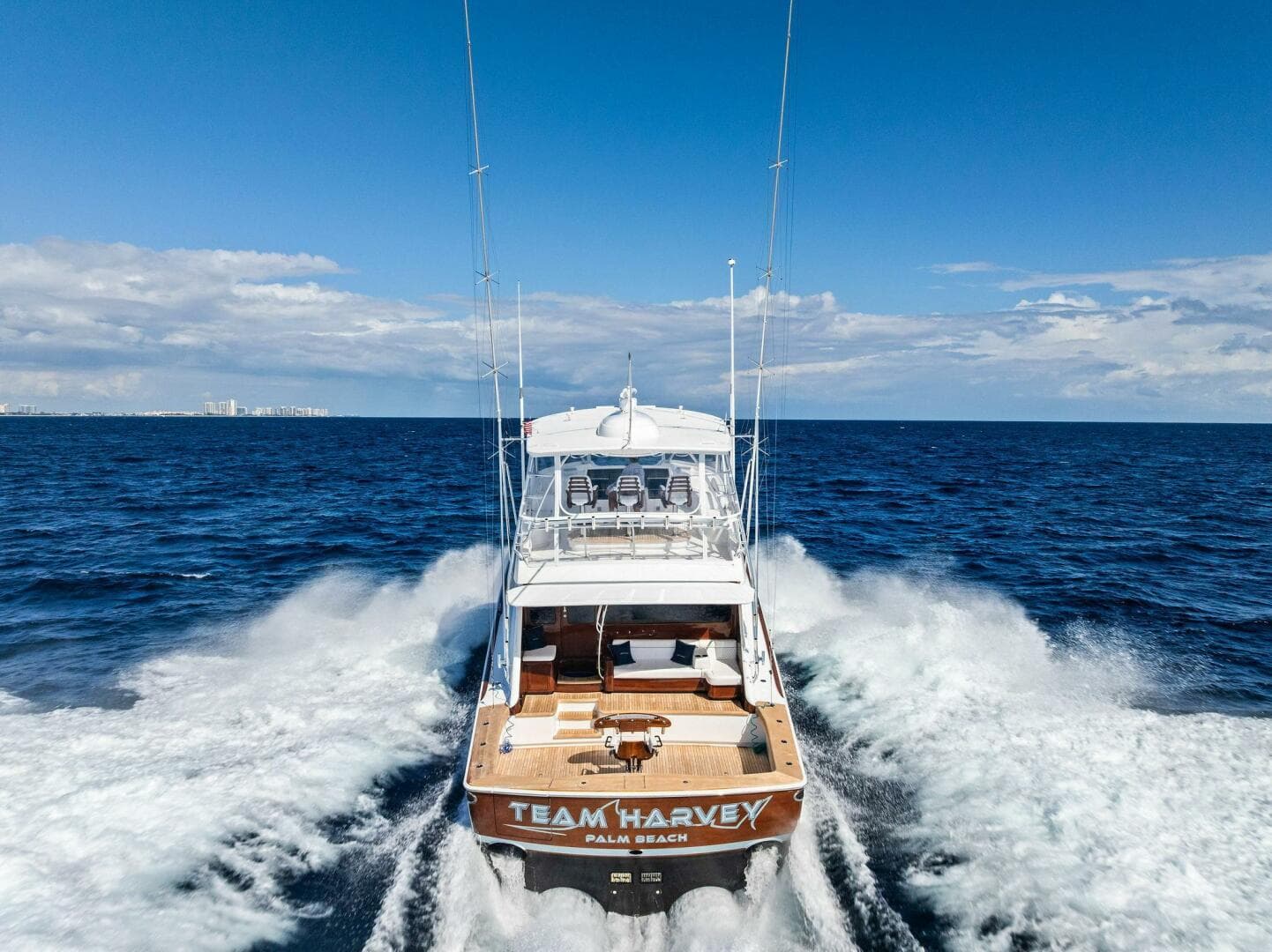 2026 Viking 82 Convertible — photo 189
