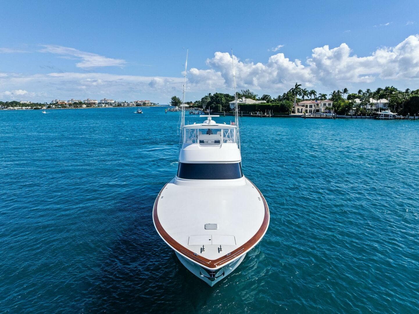 2026 Viking 82 Convertible — photo 178