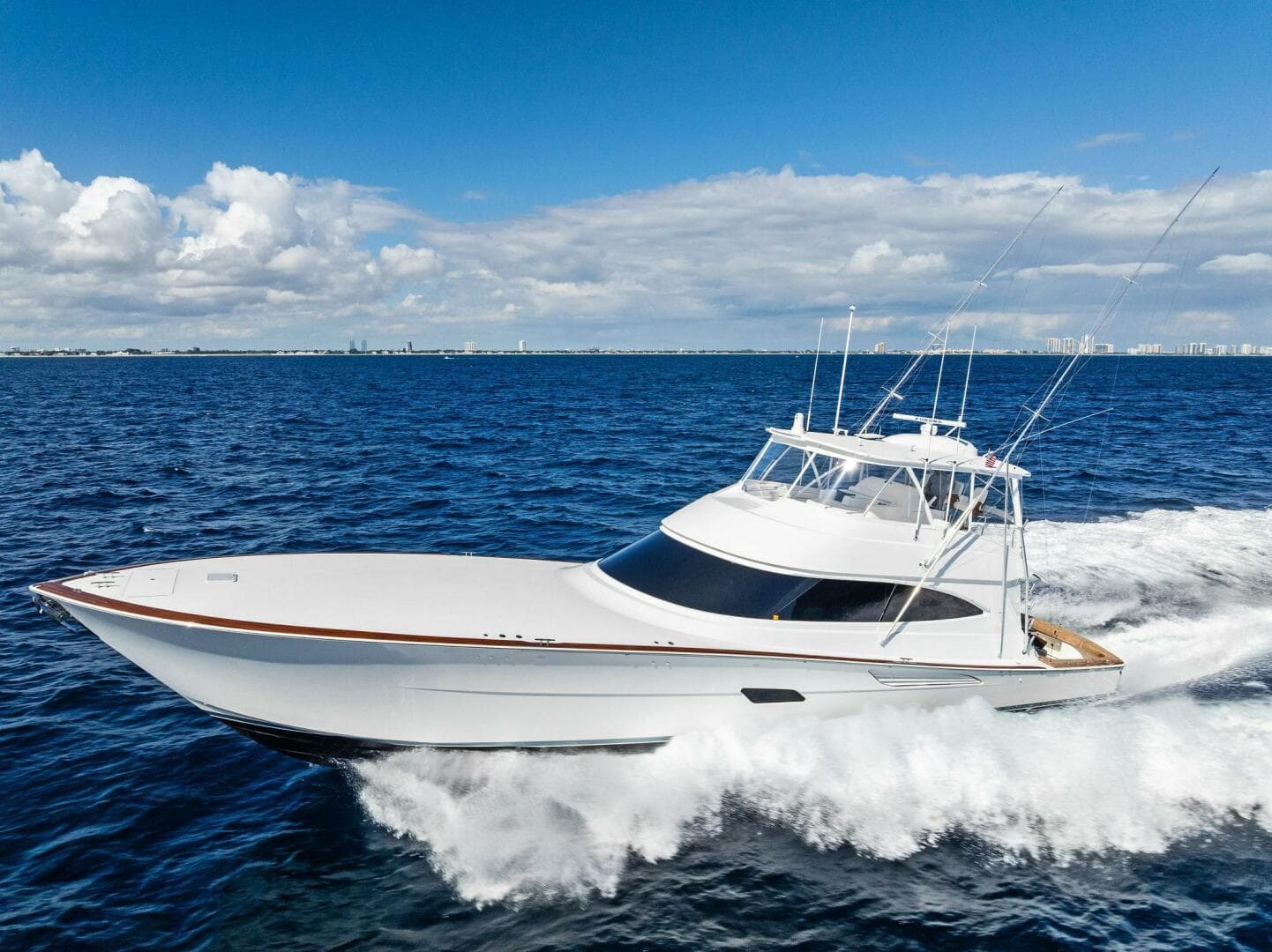 2026 Viking 82 Convertible — photo 162