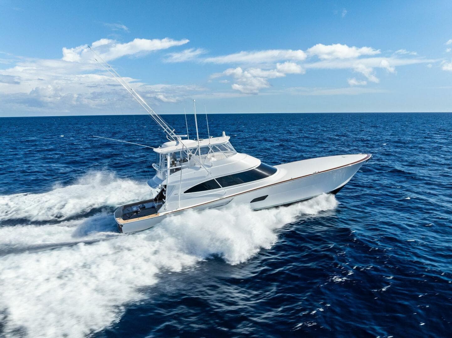 2026 Viking 82 Convertible — photo 151