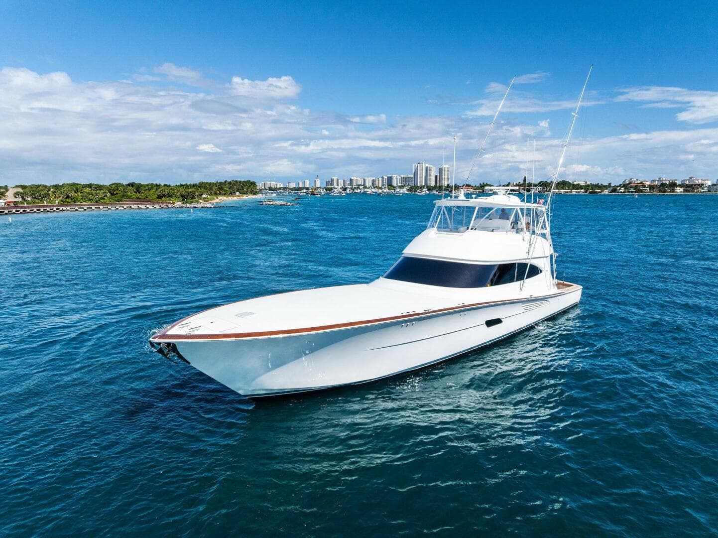 2026 Viking 82 Convertible — photo 183