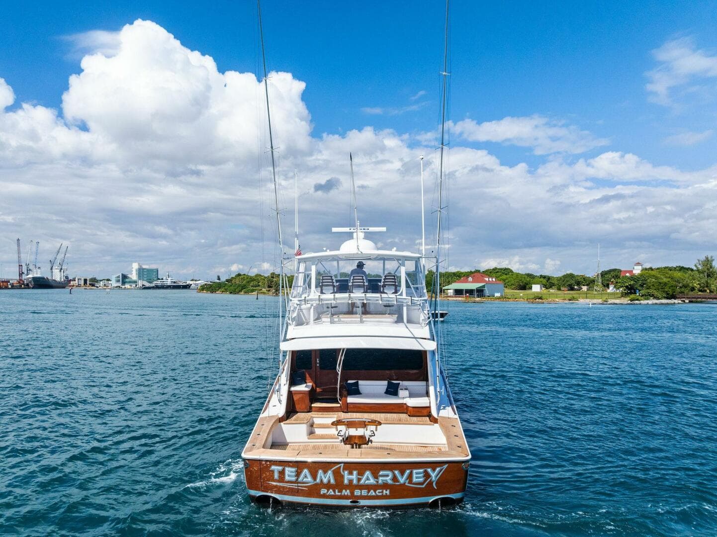 2026 Viking 82 Convertible — photo 192