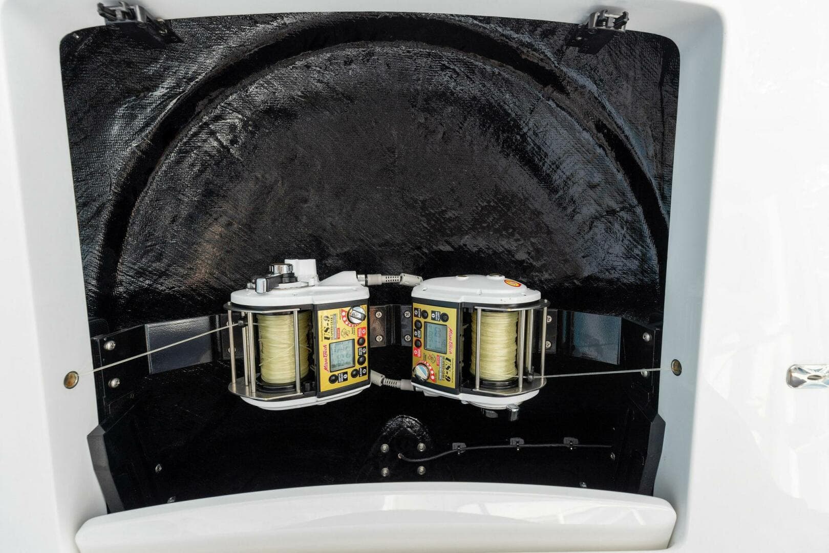 2026 Viking 82 Convertible — photo 115