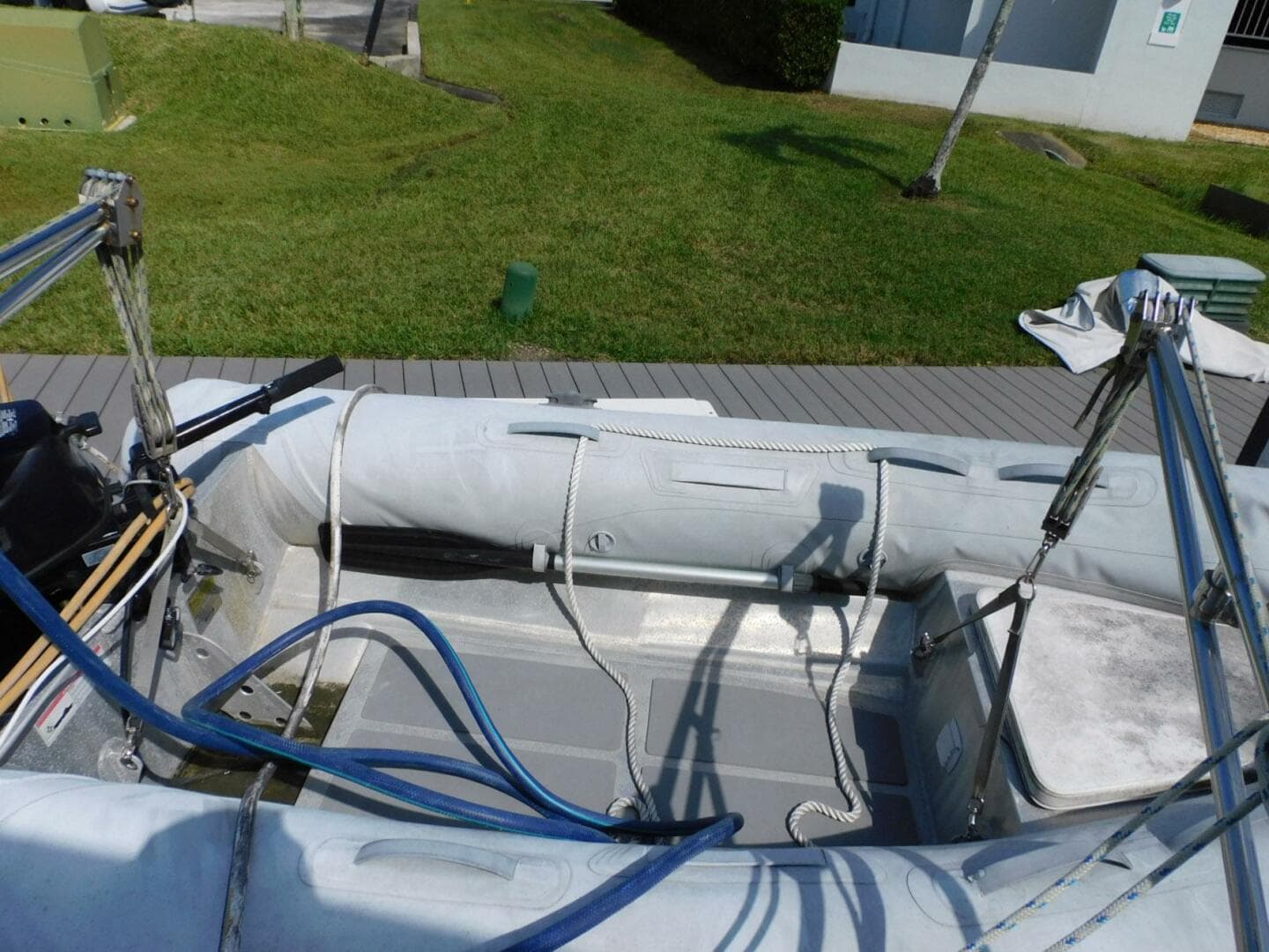 2003 Cruisers Yachts 3750 — photo 31