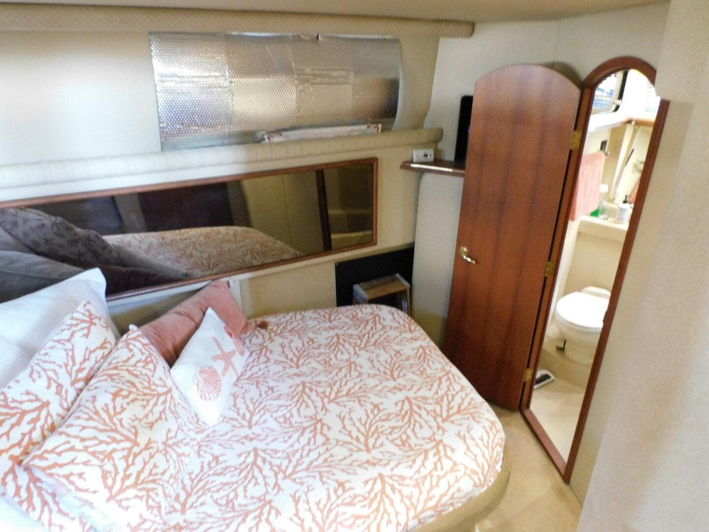 2003 Cruisers Yachts 3750 — photo 15